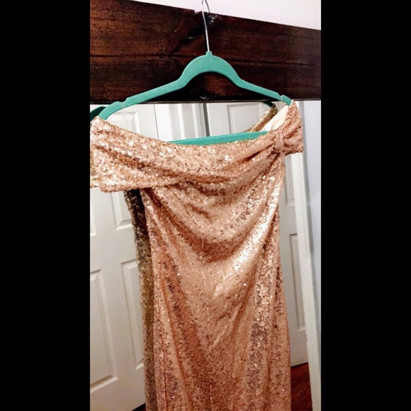 ASOS Gold Sequin Gown - Picture 6 of 8